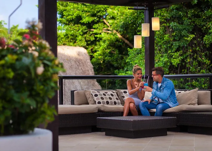 Resort The Reef Playacar &