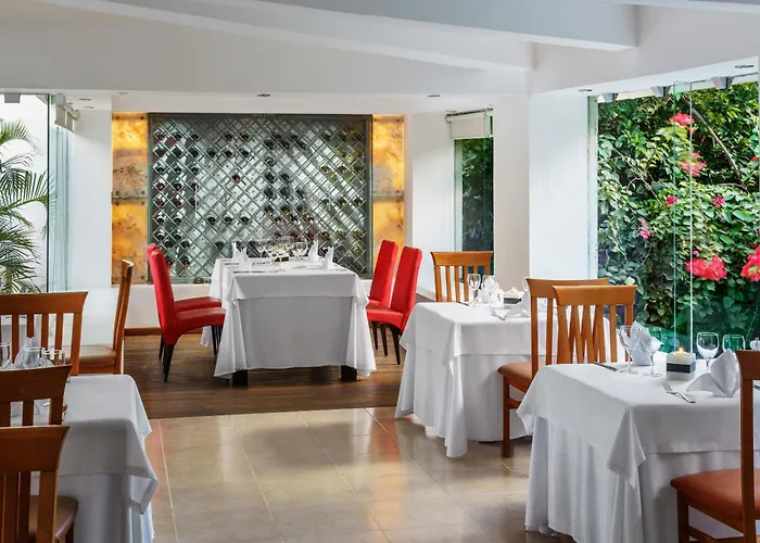 The Reef Playacar & Resort Playa del Carmen