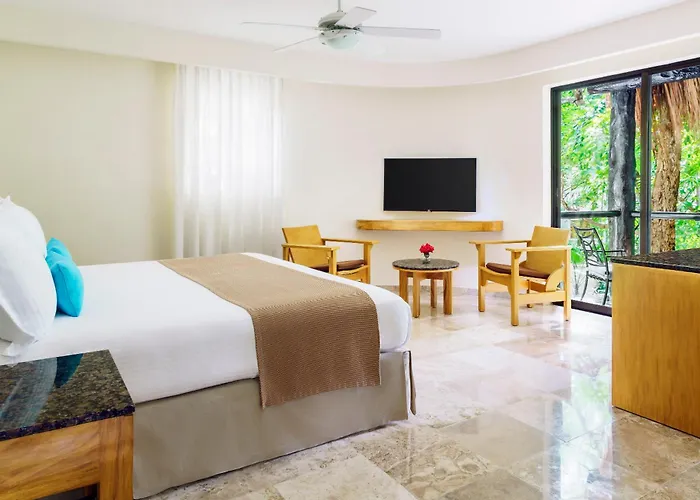 The Reef Playacar & Resort Playa del Carmen