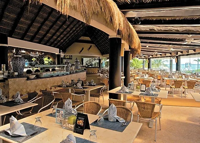 The Reef Playacar & Playa del Carmen